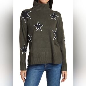 Edgy timeless star turtleneck small